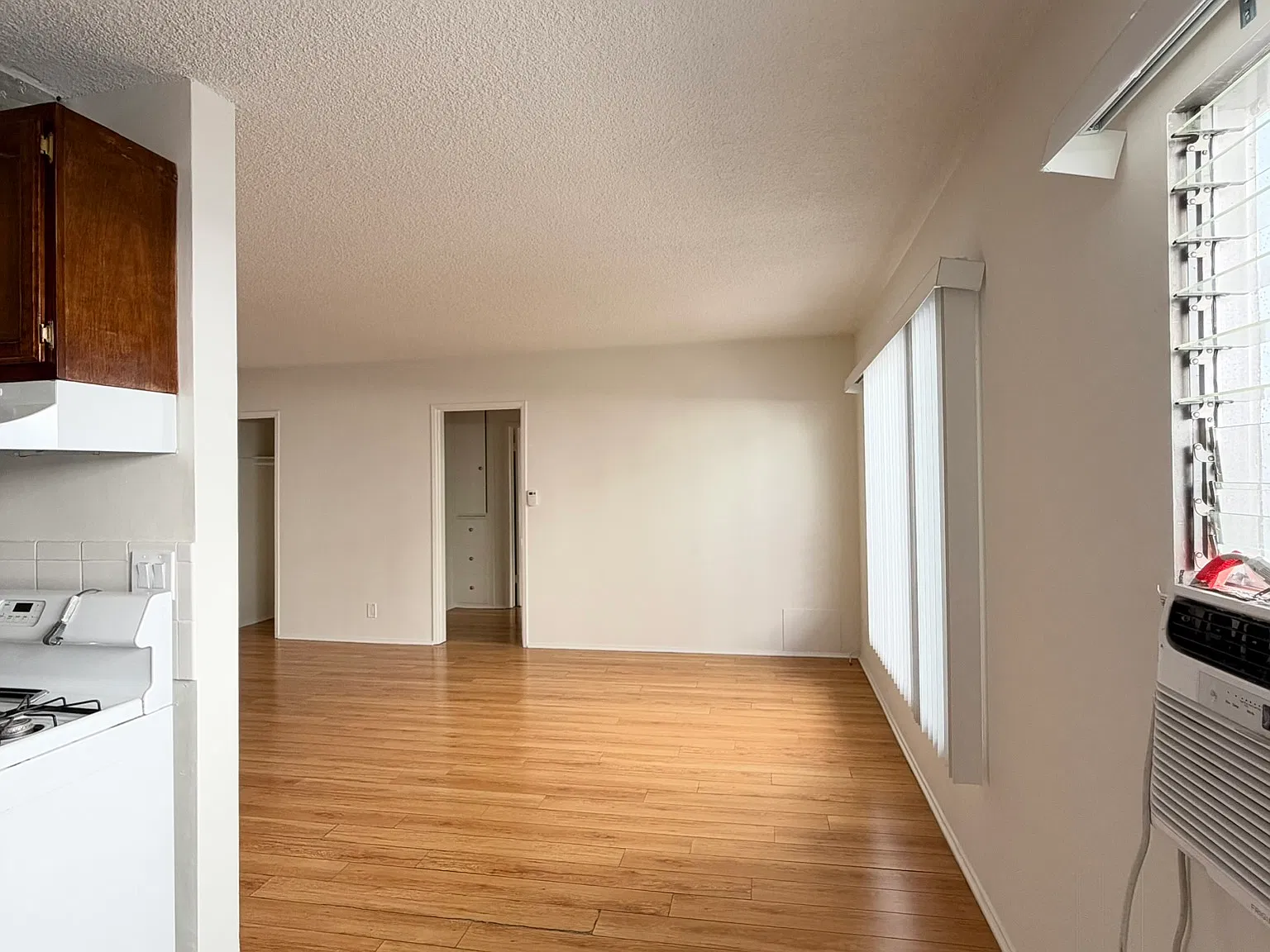 1 bed, 650 sqft, $2,095 — Photo 4