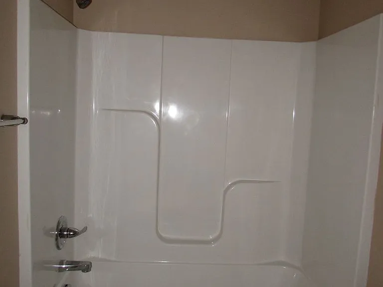 190 Lyle Curtis Cir — Photo 13