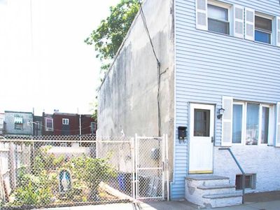 2528 E York St, Philadelphia, PA, 19125