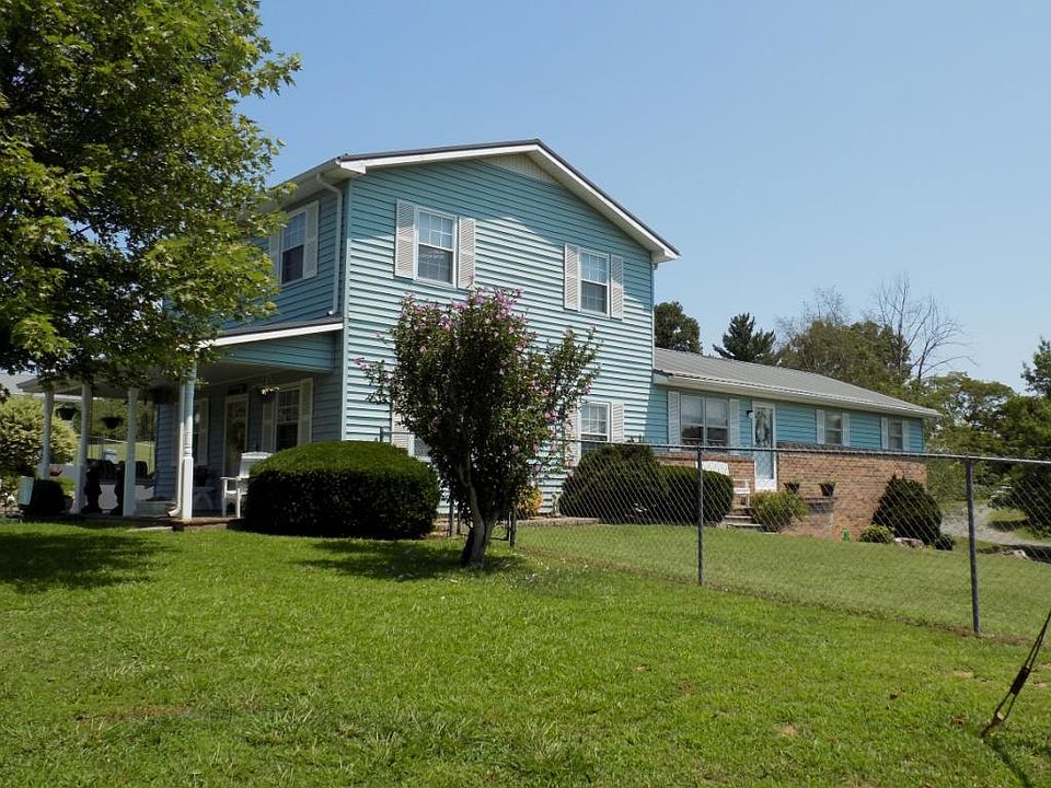 1st image of 153 Cedar Hills Ln