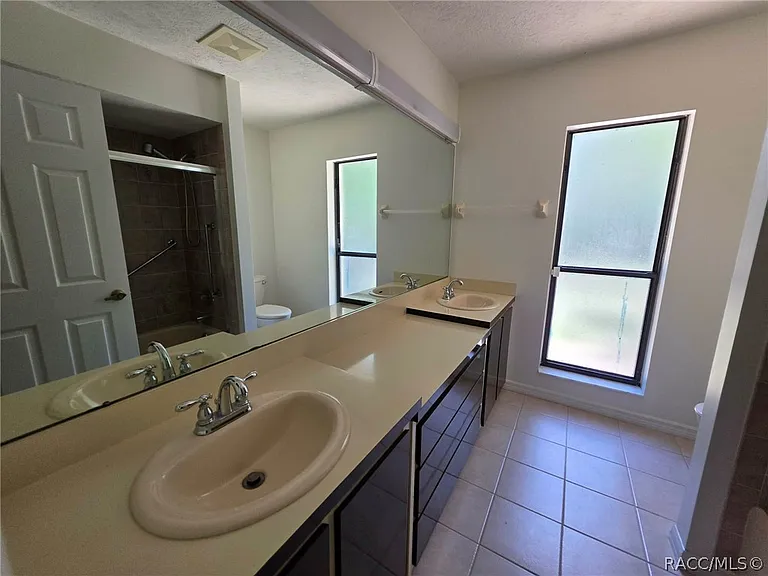 1600 W Ivorywood Dr — Photo 5