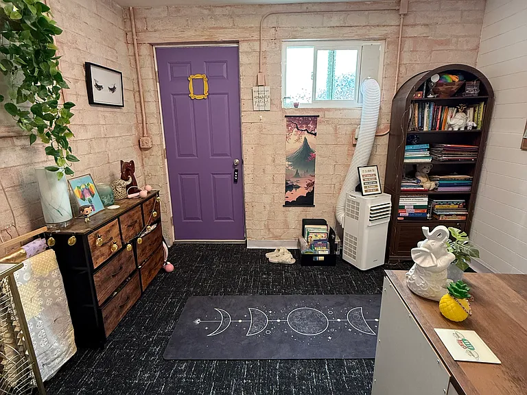531 E Blacklidge Dr — Photo 14