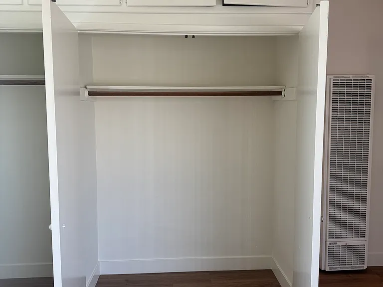 2215 N Catalina St #A — Photo 12