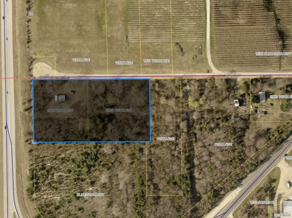 6890/6882 116th Ave, Fennville, MI 49408