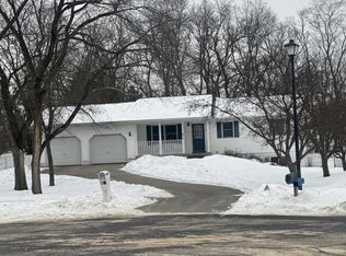 812 Zachery Cir, Reedsburg, WI 53959