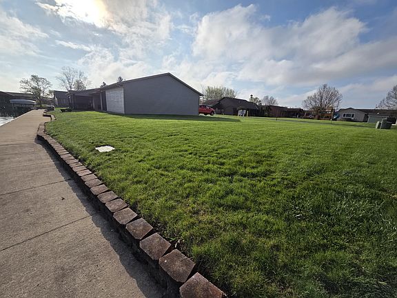 5th image of 6945 Heron Dr