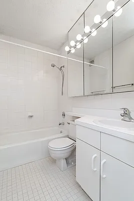 Rented by Argo Residential | media 12