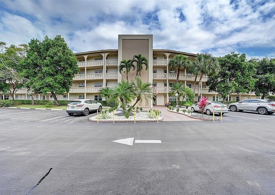 1st image of 3203 Portofino Pt #A2