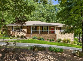 14 Carriage Hl, Signal Mountain, TN 37377