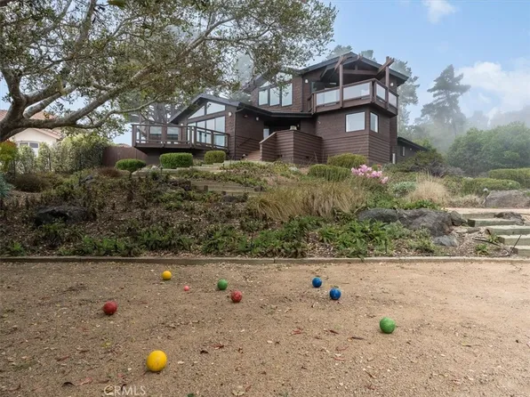 615 Warren Rd, Cambria, CA 93428