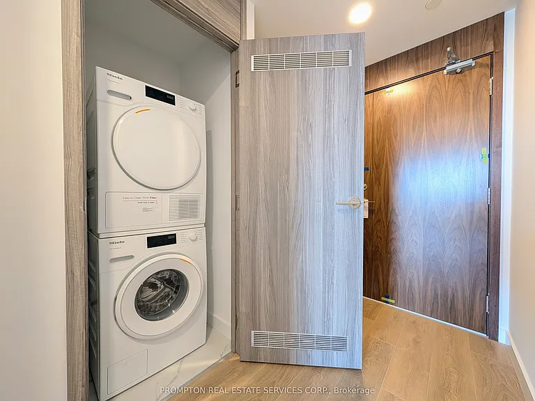 18 Esther Shiner Blvd #2207 — Photo 10