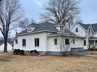 313 Main St N, Titonka, IA 50480