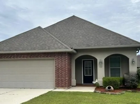 208 Knoll Pine Cir, Covington, LA 70435