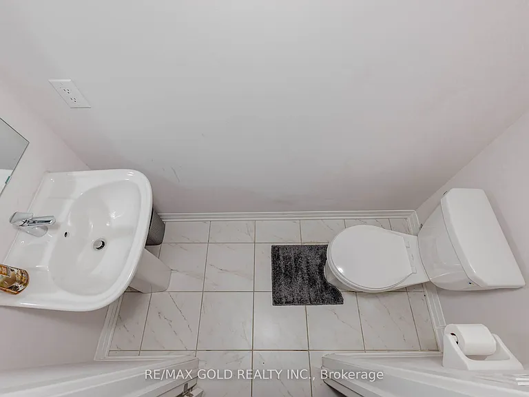 585 Colborne St #1007 — Photo 14