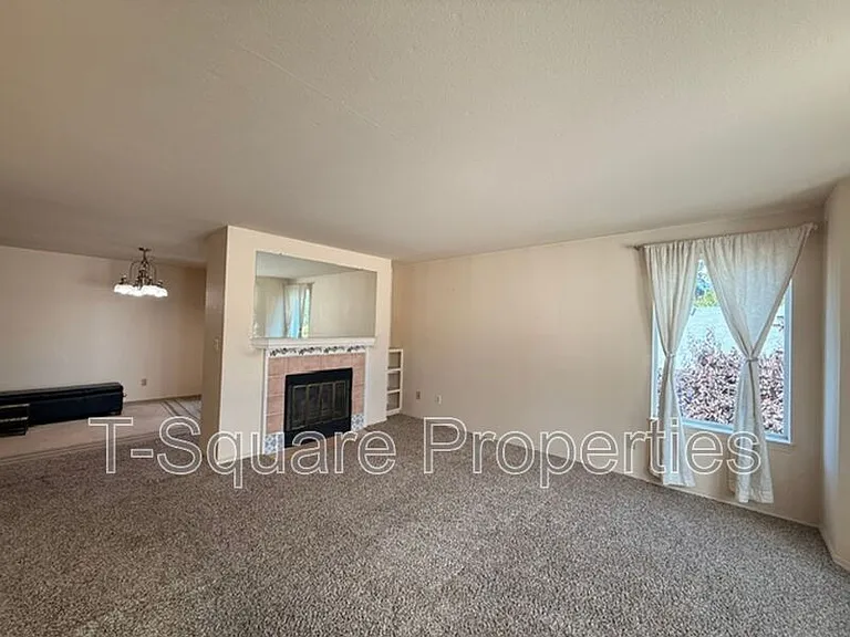 2152 N 112th St #409 — Photo 4