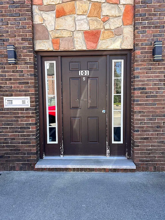 1 bed, 420 sqft, $800 — Photo 1