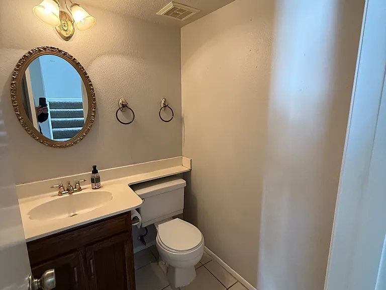 8225 N Central Ave #33 — Photo 16
