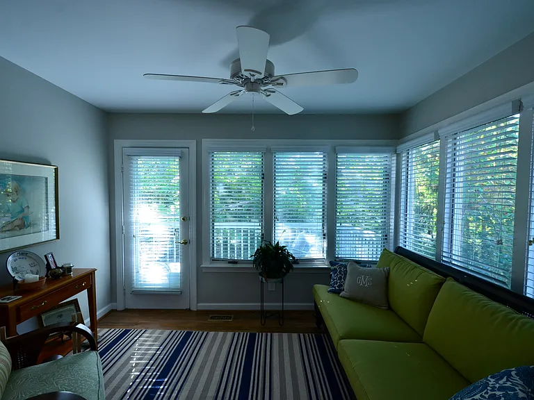 531 Weathersfield — Photo 20