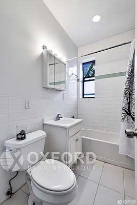 Rented by Oxford Property Group | media 31