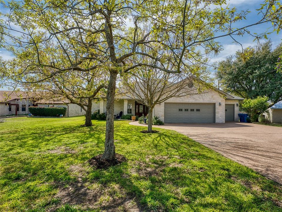 1st image of 200 Bridget Dr