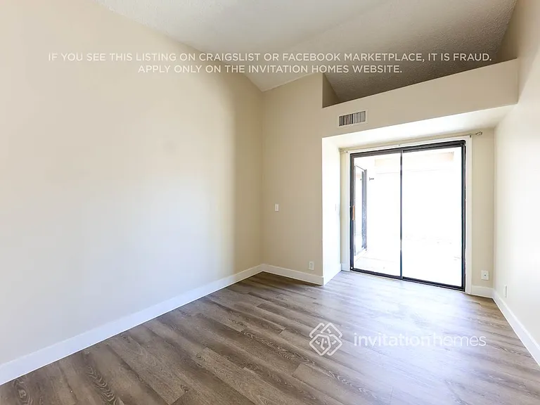 11134 N 82nd Dr — Photo 14