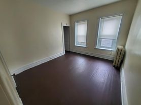 1335 Perkiomen Ave - 9