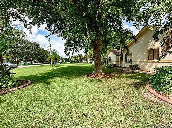 VIEW FROM SIDE DRIVEWAY