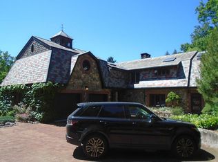 23 Peaceable St, Redding, CT 06896