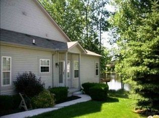 2330 Swans Cv, Fenton, MI 48430