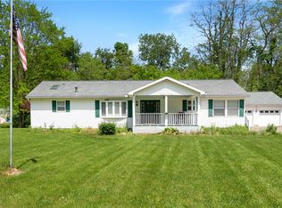 1672 Walker Rd, Palmyra, NY 14522