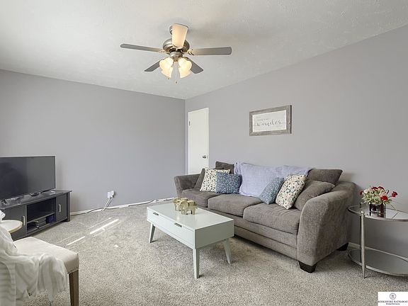 3rd image of 7501 Terry Dr