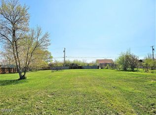 1st Ave SW, Dickinson, ND 58601