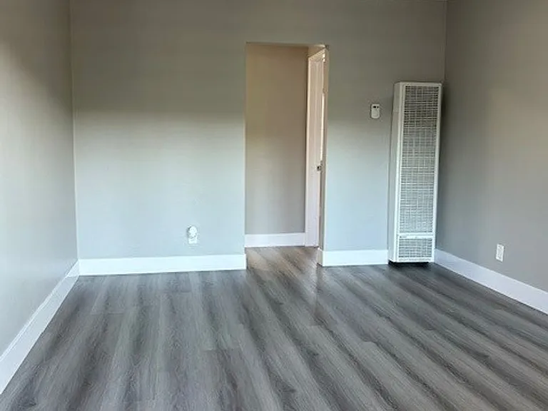 Vine Fullerton Apartments — Photo 20