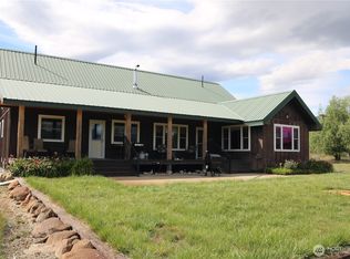37 No Name Rd, Tonasket, WA 98855