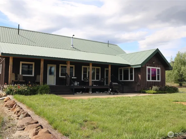 37 No Name Rd, Oroville, WA 98855