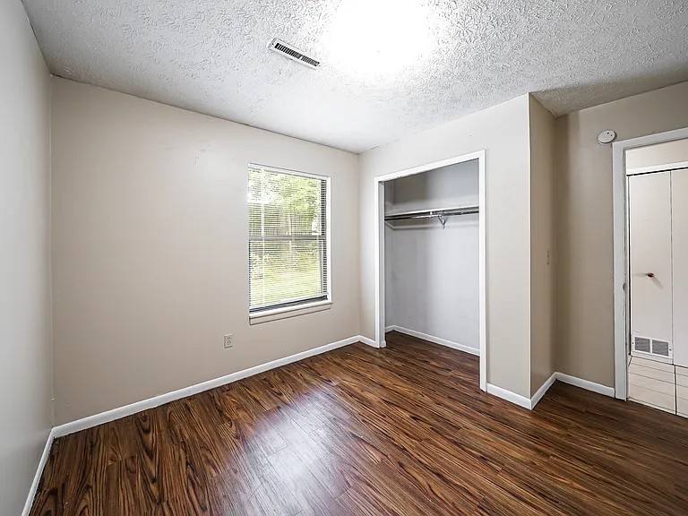 1807 Gemini Ct — Photo 7