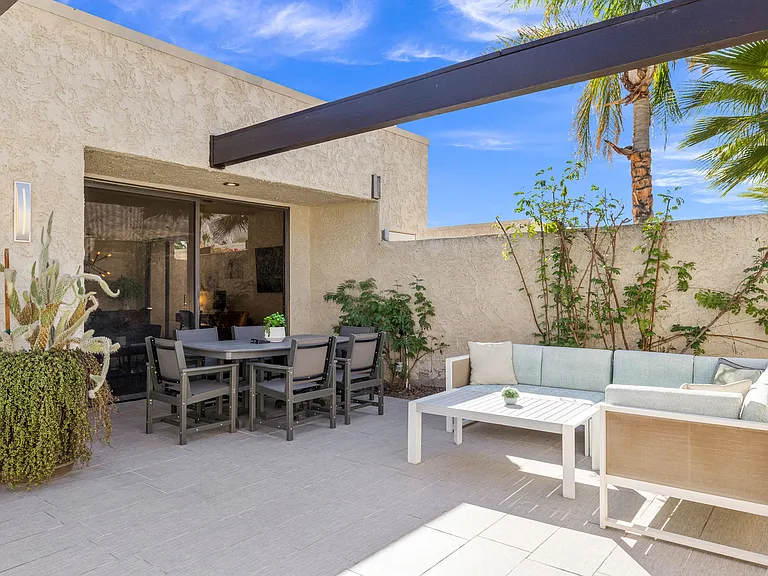 427 N Calle Rolph — Photo 32