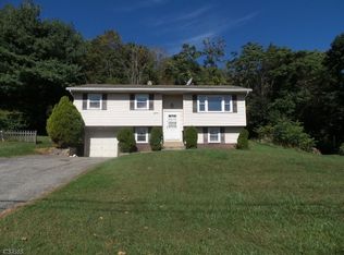 471 State Route 517, Vernon, NJ 07462