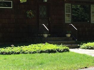 71 S Sandisfield Rd, Sandisfield, MA 01255