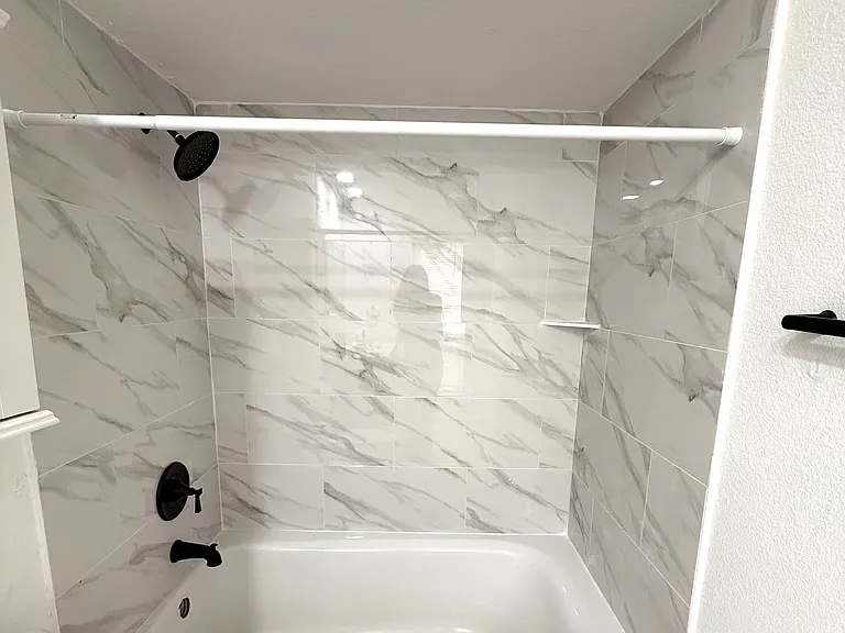 312 Franklin Ave — Photo 10
