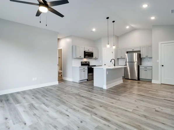 192 S Anna St, Wichita, KS 67209