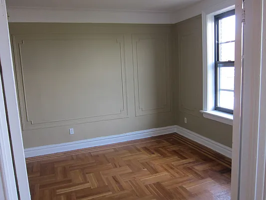 Rented by Realty 2000 Corp | media 53