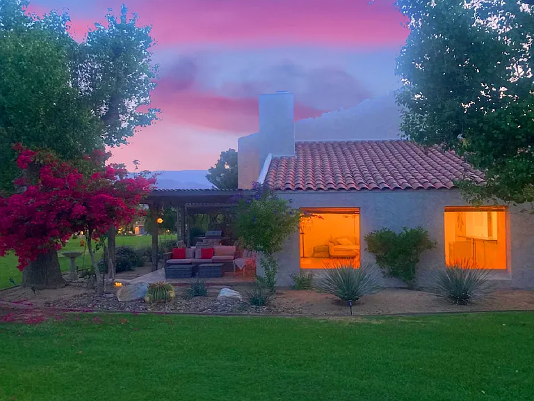 35090 Mission Hills Dr — Photo 2