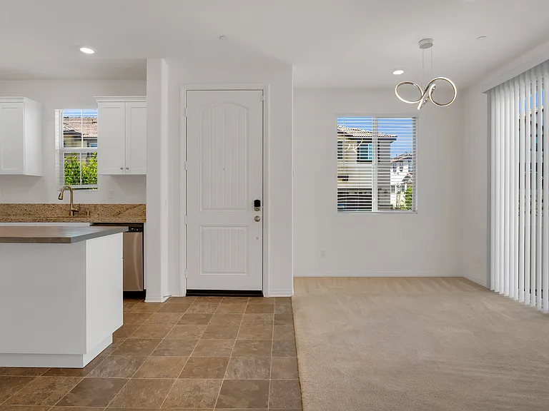 24134 Tuscany Ave — Photo 11