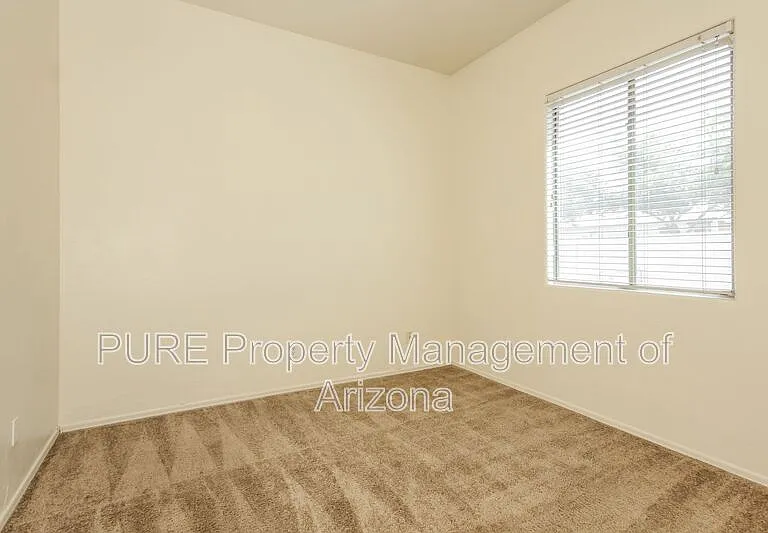 8752 W Frier Dr — Photo 12