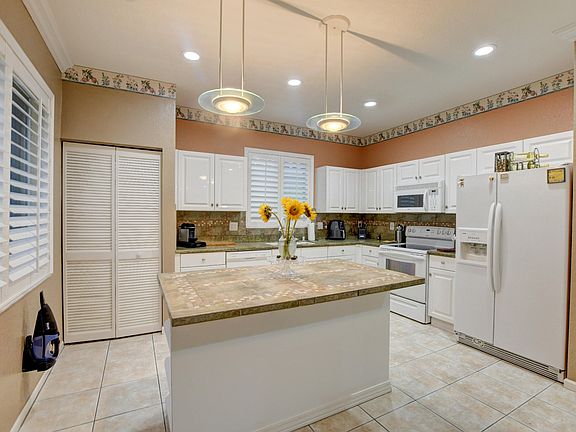 2nd image of 5524 Lake Tern Ct