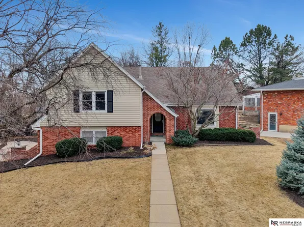 2407 Jameson N, Lincoln, NE 68512