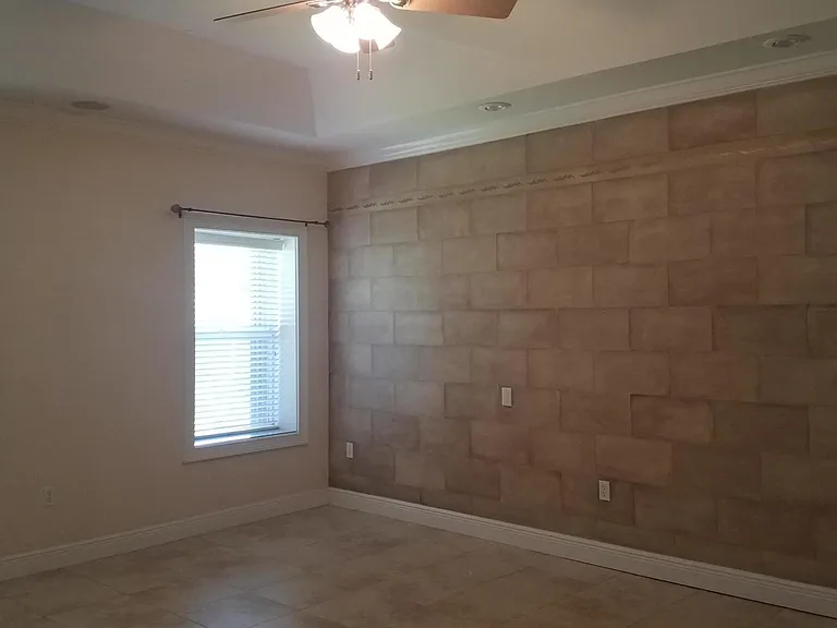 1866 Sunrise Dr — Photo 18