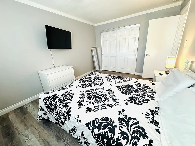 493 McKellar Cir #3 — Photo 9