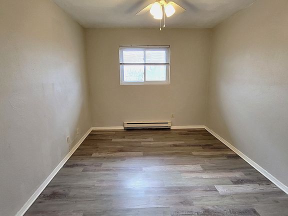 5th image of 3706 Greenwood Blvd #34
